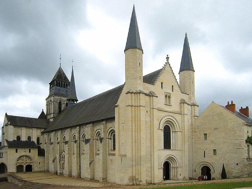 149 ABBAYE DE FONTREVRAUD_000013.jpg